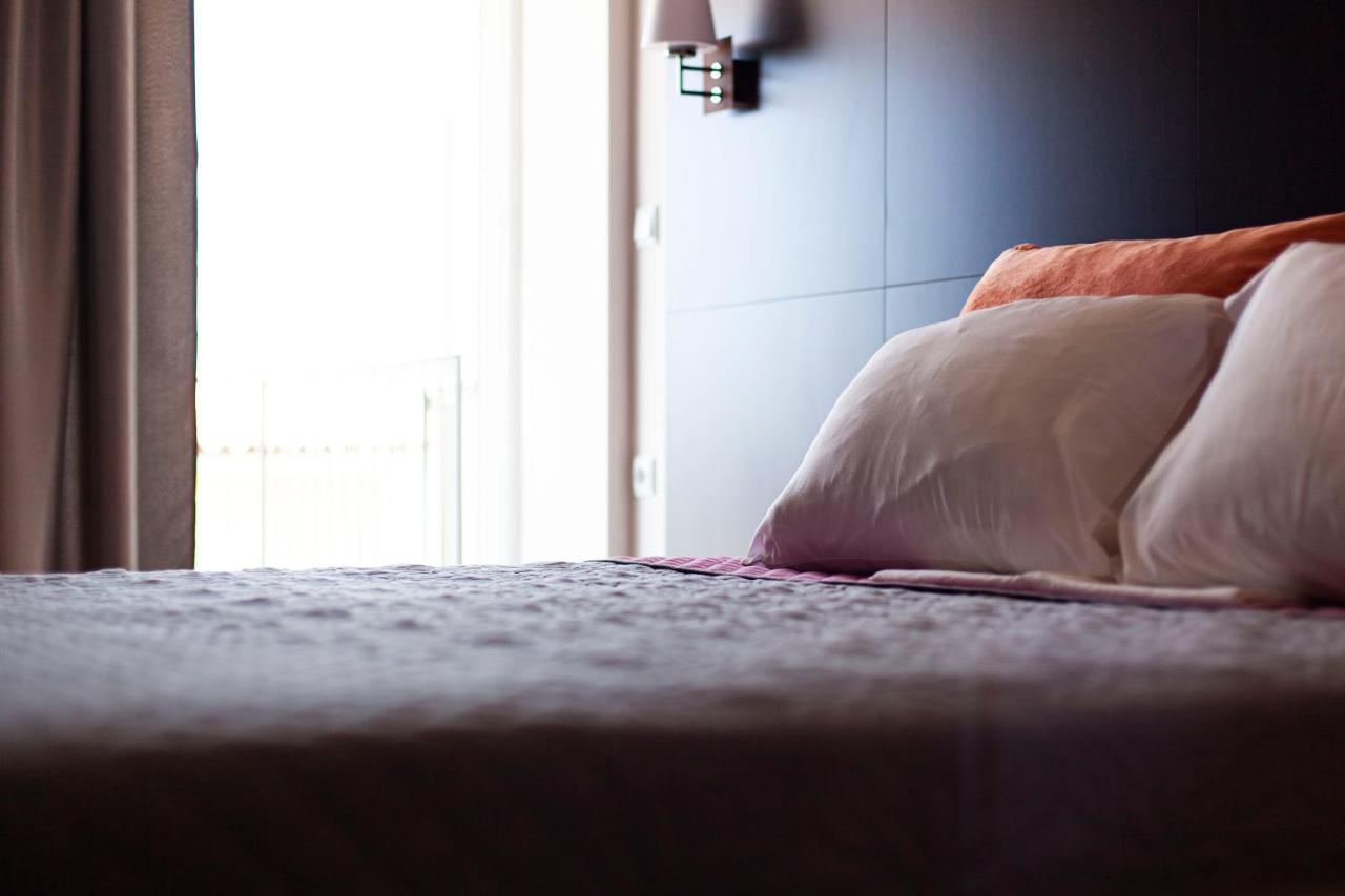 George Hotel Rooms&Suites Himare Exterior photo